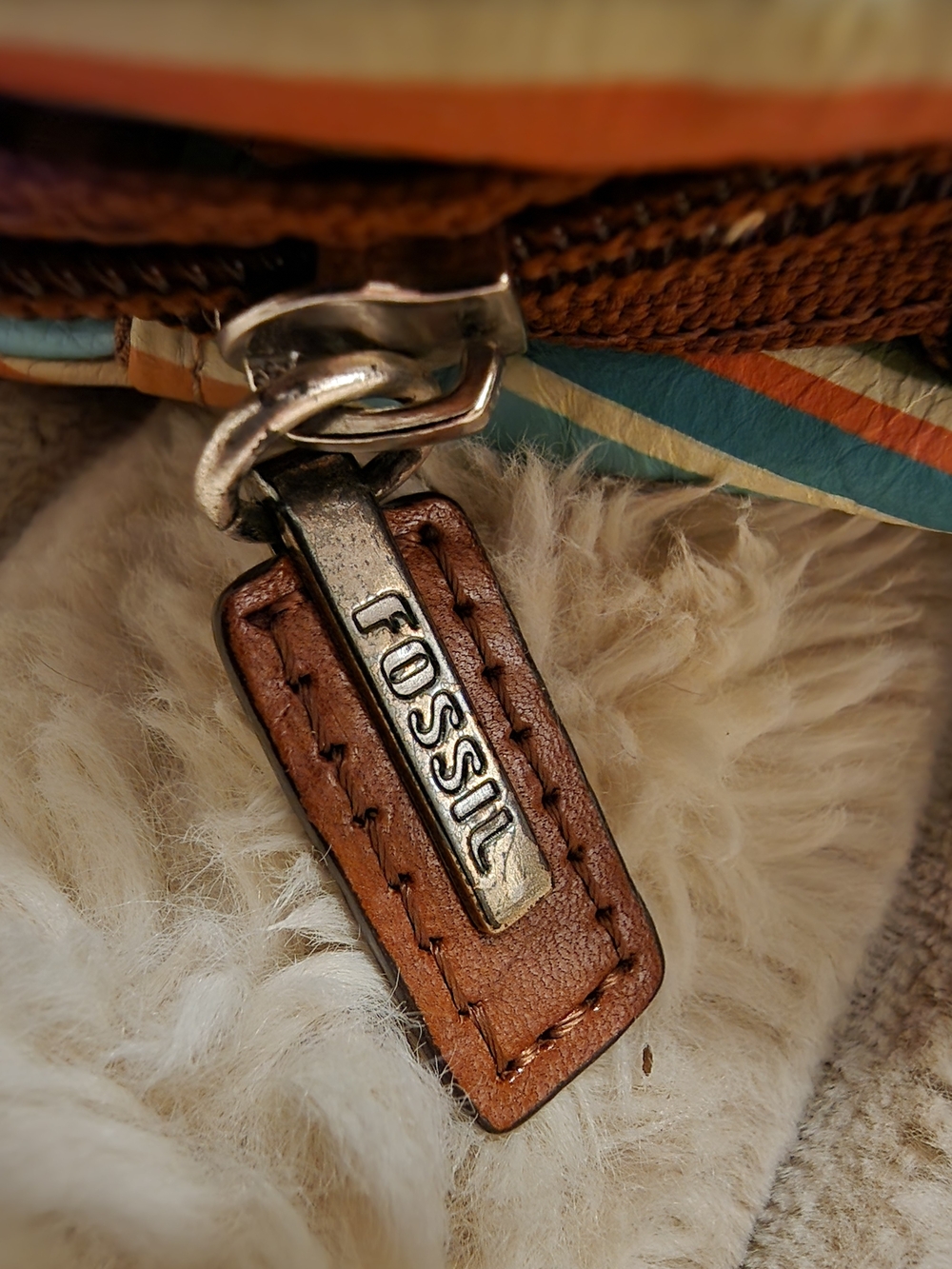 Fossil Striped Multicolor Shoulder Bag with Brown Leather Straps - Picture 2 of 5